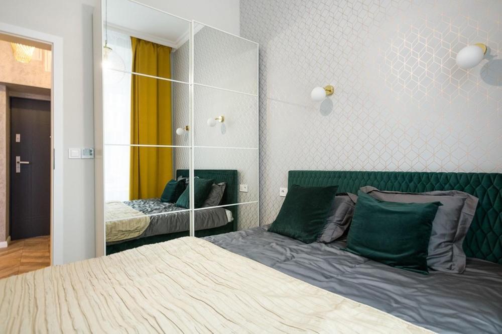 קרקוב Glamorous Apartment Old Town Cracow מראה חיצוני תמונה