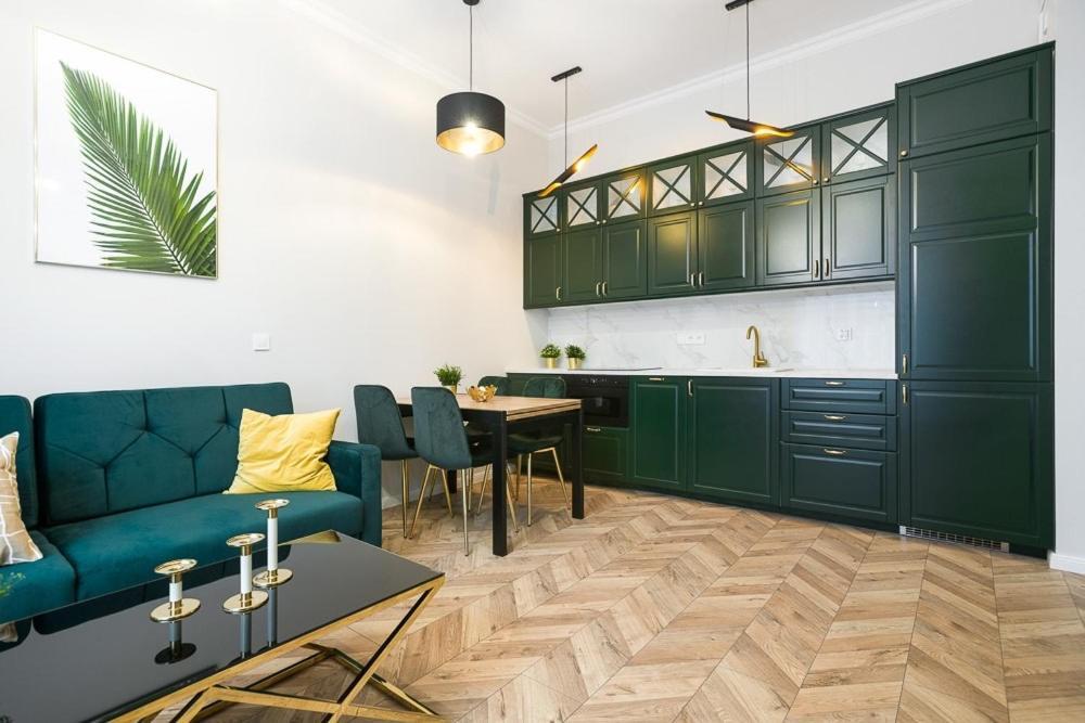 קרקוב Glamorous Apartment Old Town Cracow מראה חיצוני תמונה